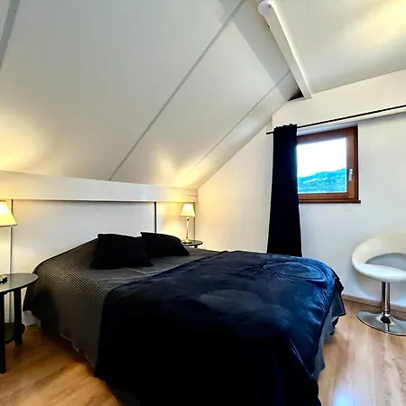 Dom wakacyjny Le Ny D'ange